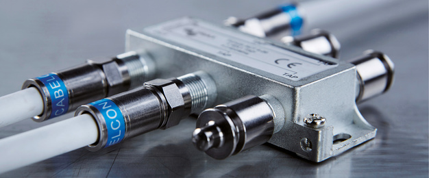 Abzweiger und Verteiler bei Elektro Röhrl GmbH in Zorneding