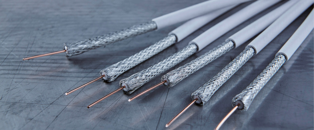 Kabel- und Steckverbinder bei Elektro Röhrl GmbH in Zorneding