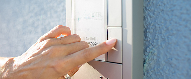 Sprech­anlagen bei Elektro Röhrl GmbH in Zorneding