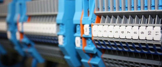 Industrie und Gewerbe bei Elektro Röhrl GmbH in Zorneding